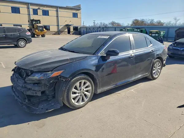 4T1C11AKXMU591660 2021 TOYOTA CAMRY - Image 1