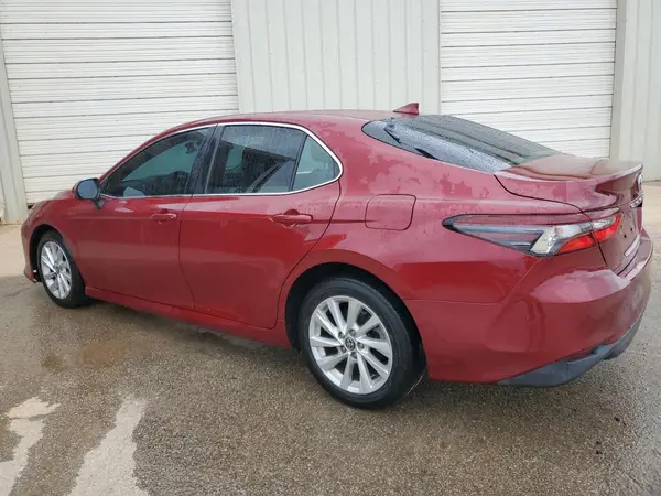 4T1C11AKXMU592579 2021 TOYOTA CAMRY - Image 2