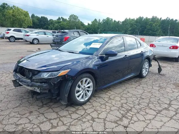 4T1C11AKXMU603161 2021 TOYOTA CAMRY - Image 2