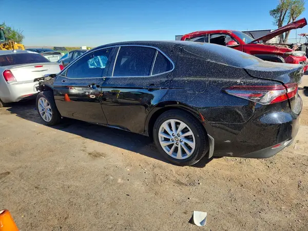 4T1C11AKXMU603371 2021 TOYOTA CAMRY - Image 2