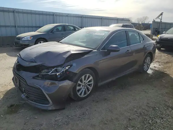 4T1C11AKXMU606741 2021 TOYOTA CAMRY - Image 1