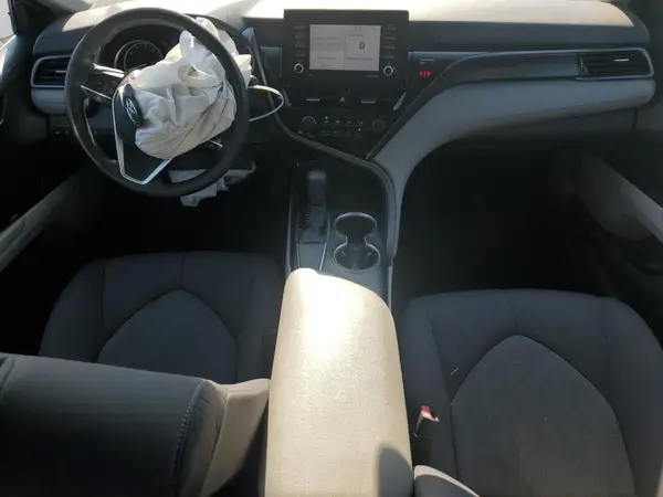 4T1C11AKXMU616055 2021 TOYOTA CAMRY - Image 8