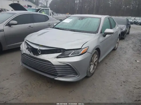 4T1C11AKXNU035849 2022 TOYOTA CAMRY - Image 2