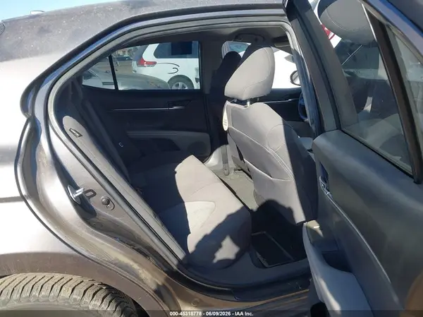 4T1C11AKXNU037245 2022 TOYOTA CAMRY - Image 8
