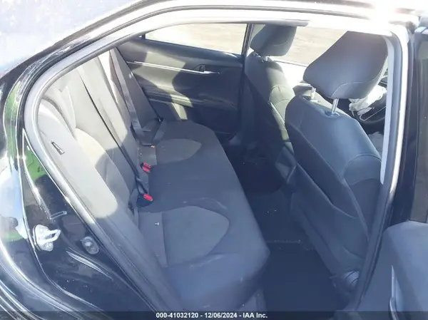 4T1C11AKXNU048228 2022 TOYOTA CAMRY - Image 8