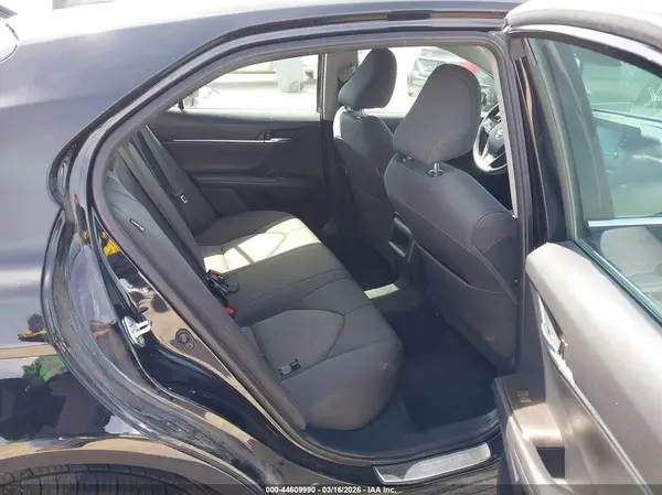 4T1C11AKXNU054174 2022 TOYOTA CAMRY - Image 8