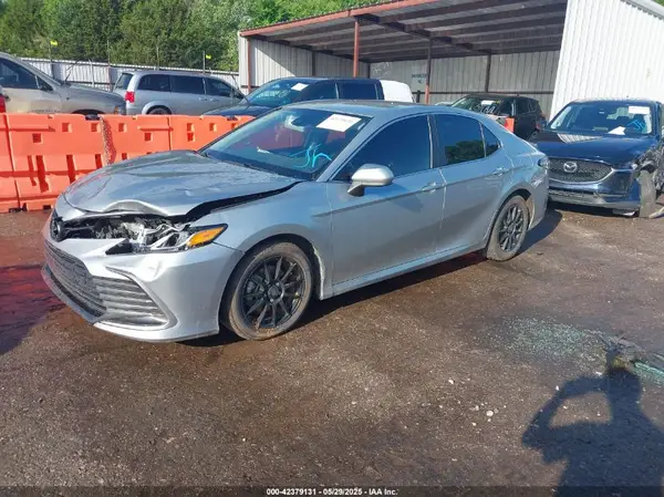 4T1C11AKXNU055437 2022 TOYOTA CAMRY - Image 2