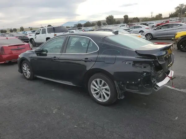 4T1C11AKXNU498753 2022 TOYOTA CAMRY - Image 2
