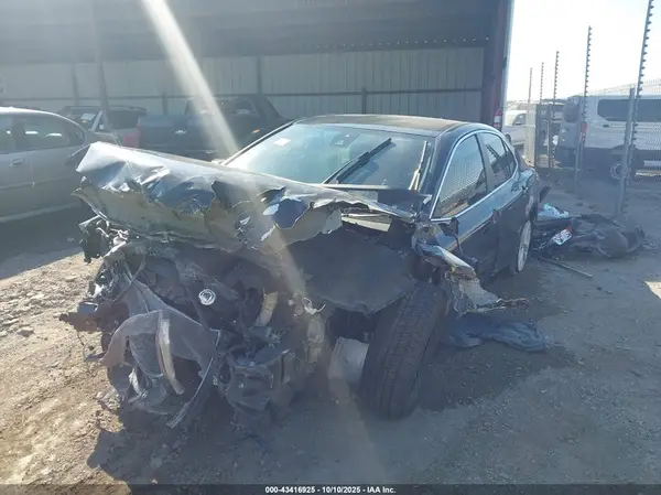 4T1C11AKXNU618888 2022 TOYOTA CAMRY - Image 2