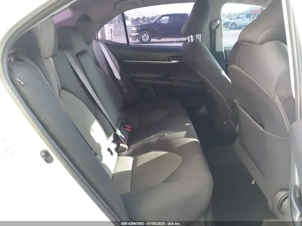4T1C11AKXNU623721 2022 TOYOTA CAMRY - Image 8
