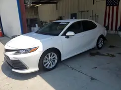 4T1C11AKXNU641040 2022 TOYOTA CAMRY
