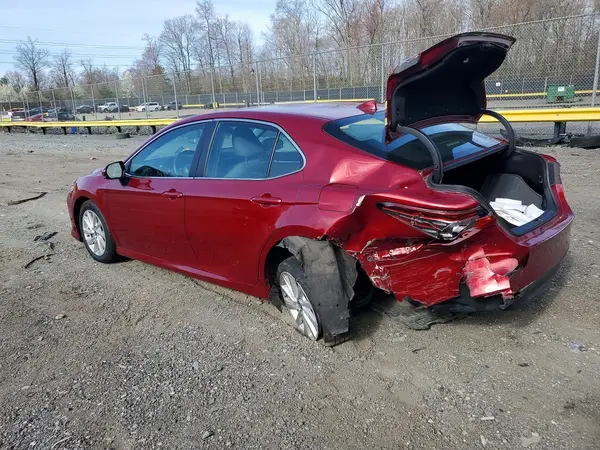 4T1C11AKXNU658467 2022 TOYOTA CAMRY - Image 2