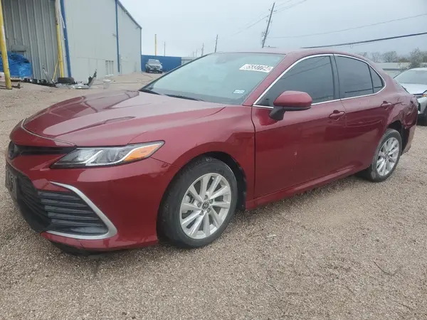 4T1C11AKXNU671347 2022 TOYOTA CAMRY - Image 1