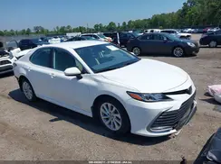 4T1C11AKXNU673907 2022 TOYOTA CAMRY