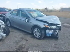 4T1C11AKXNU683188 2022 TOYOTA CAMRY