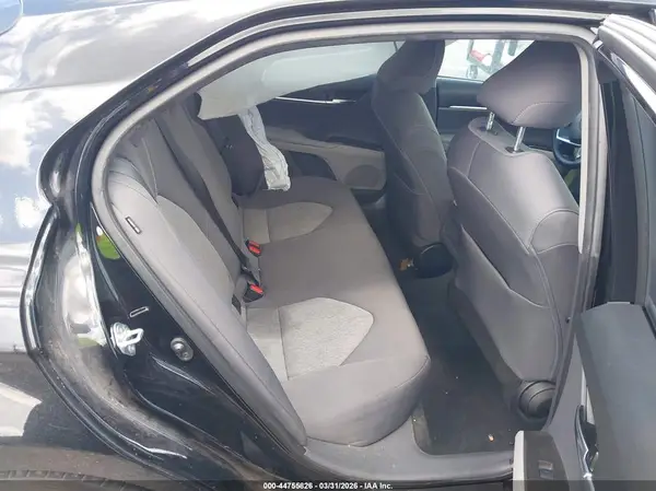 4T1C11AKXNU689587 2022 TOYOTA CAMRY - Image 8