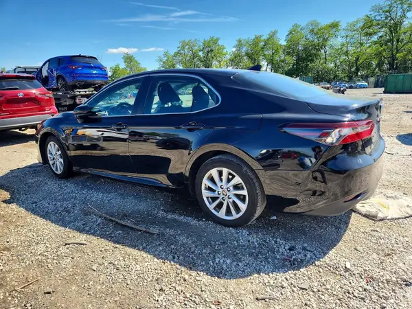 4T1C11AKXNU691503 2022 TOYOTA CAMRY - Image 2
