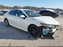 4T1C11AKXNU693669 2022 TOYOTA CAMRY