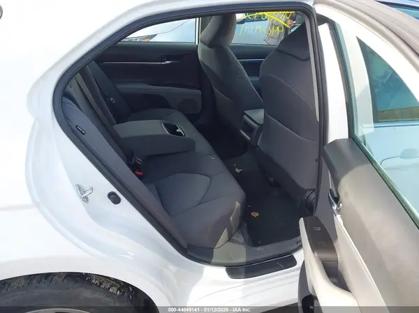 4T1C11AKXNU697317 2022 TOYOTA CAMRY - Image 8