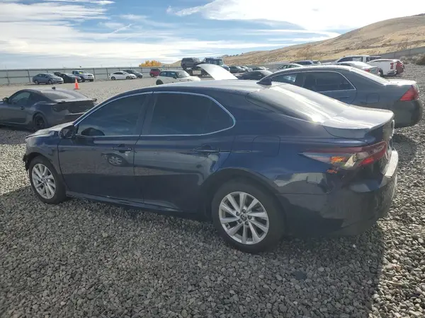 4T1C11AKXNU708963 2022 TOYOTA CAMRY - Image 2
