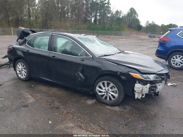 4T1C11AKXPU087680 2023 TOYOTA CAMRY - Image 1