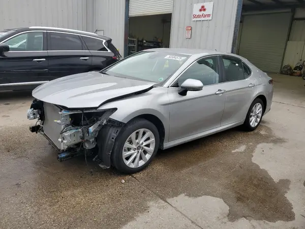 4T1C11AKXPU097481 2023 TOYOTA CAMRY - Image 1