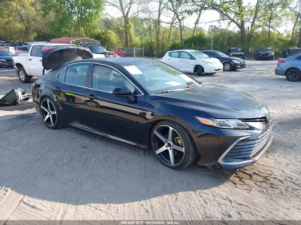 4T1C11AKXPU111377 2023 TOYOTA CAMRY - Image 1