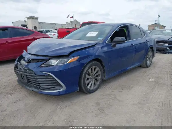 4T1C11AKXPU111900 2023 TOYOTA CAMRY - Image 2