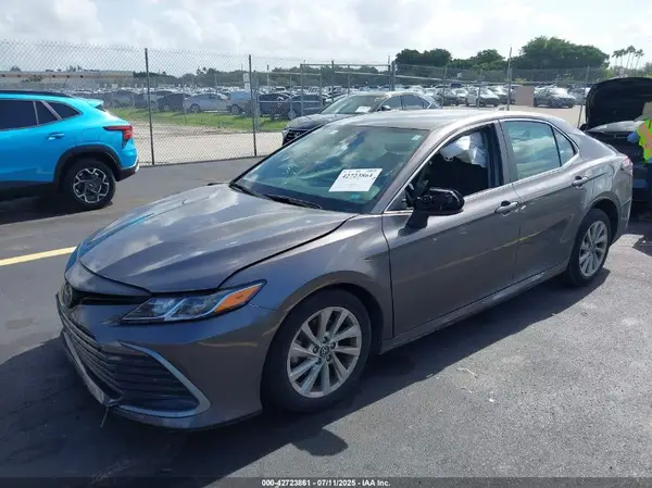 4T1C11AKXPU112853 2023 TOYOTA CAMRY - Image 2