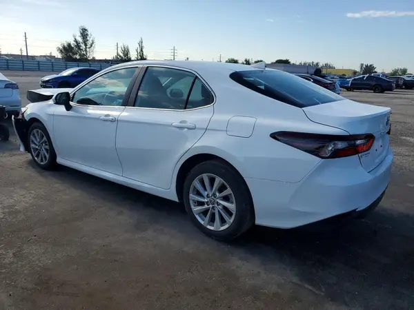 4T1C11AKXPU114683 2023 TOYOTA CAMRY - Image 2