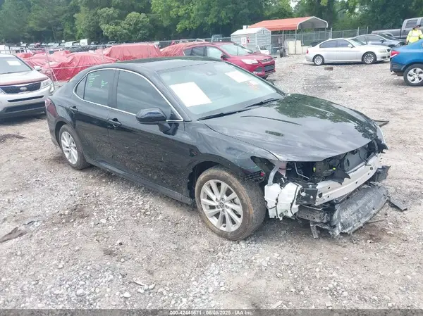 4T1C11AKXPU124727 2023 TOYOTA CAMRY - Image 1