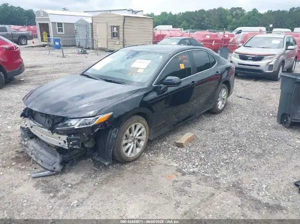4T1C11AKXPU124727 2023 TOYOTA CAMRY - Image 2