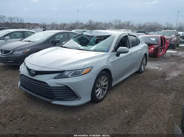 4T1C11AKXPU168033 2023 TOYOTA CAMRY - Image 2