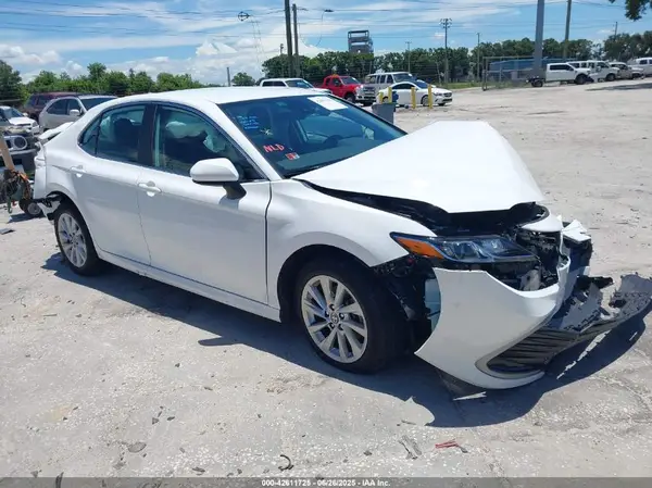 4T1C11AKXPU170090 2023 TOYOTA CAMRY - Image 1