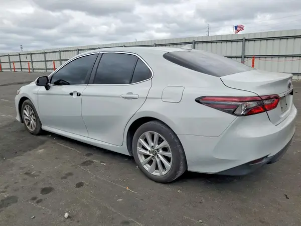 4T1C11AKXPU180764 2023 TOYOTA CAMRY - Image 2