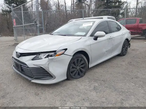 4T1C11AKXPU181395 2023 TOYOTA CAMRY - Image 2