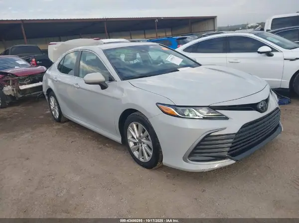 4T1C11AKXPU182319 2023 TOYOTA CAMRY - Image 1