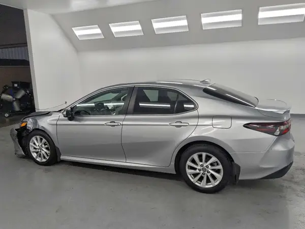 4T1C11AKXPU734644 2023 TOYOTA CAMRY - Image 2