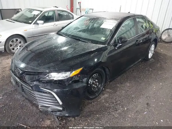 4T1C11AKXPU743327 2023 TOYOTA CAMRY - Image 2