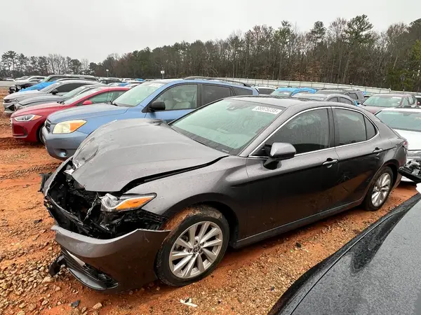 4T1C11AKXPU783682 2023 TOYOTA CAMRY - Image 1