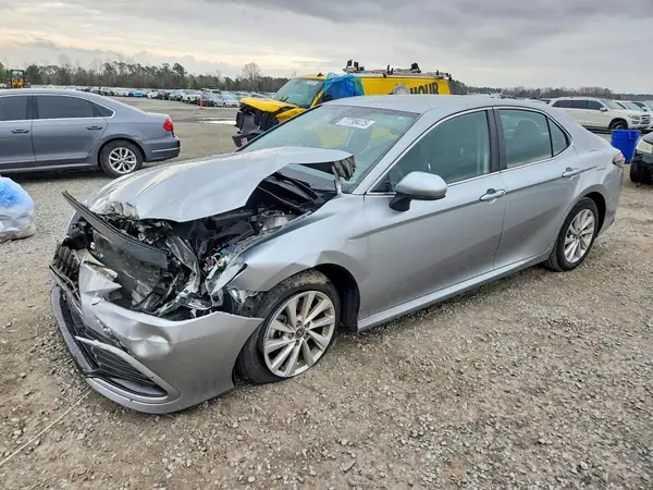 4T1C11AKXPU784587 2023 TOYOTA CAMRY - Image 1