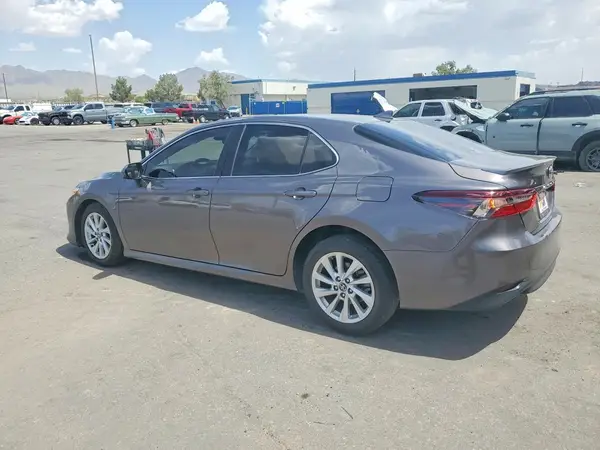 4T1C11AKXPU786338 2023 TOYOTA CAMRY - Image 2