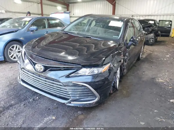 4T1C11AKXPU792561 2023 TOYOTA CAMRY - Image 2