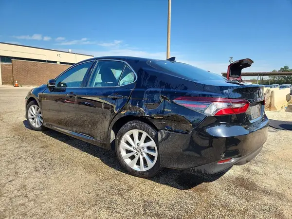 4T1C11AKXPU802604 2023 TOYOTA CAMRY - Image 2