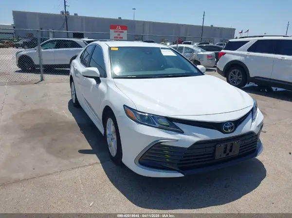 4T1C11AKXPU804367 2023 TOYOTA CAMRY - Image 1