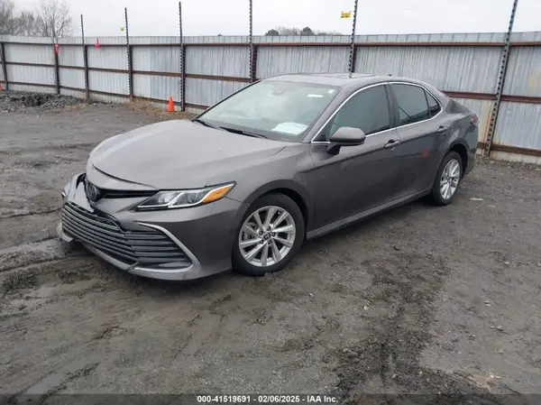 4T1C11AKXPU825039 2023 TOYOTA CAMRY - Image 2
