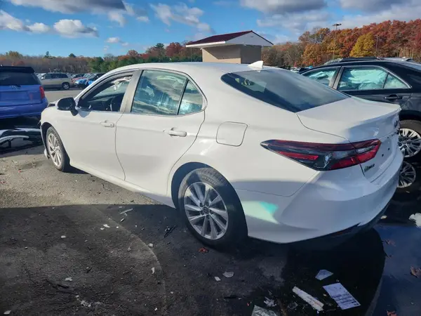 4T1C11AKXPU826644 2023 TOYOTA CAMRY - Image 2
