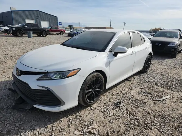 4T1C11AKXPU838700 2023 TOYOTA CAMRY - Image 1