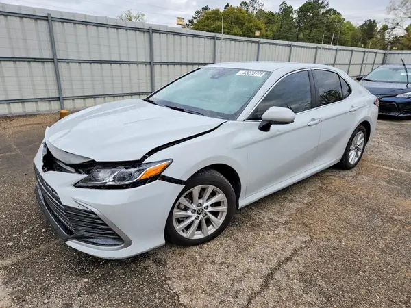 4T1C11AKXRU216567 2024 TOYOTA CAMRY - Image 1