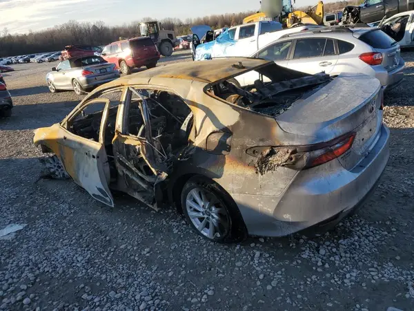 4T1C11AKXRU260911 2024 TOYOTA CAMRY - Image 2